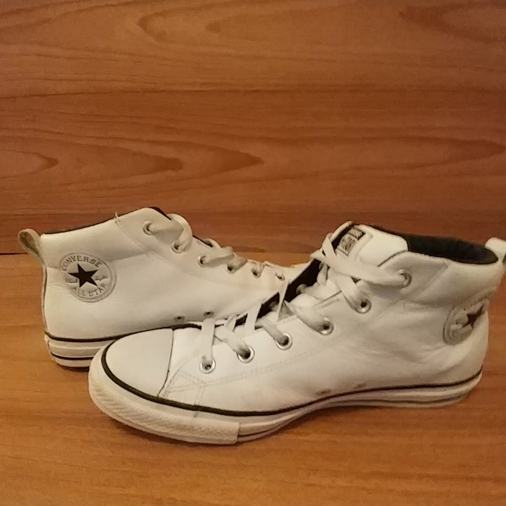 Men's size 11 leather. EXCEPTING OFFERS...